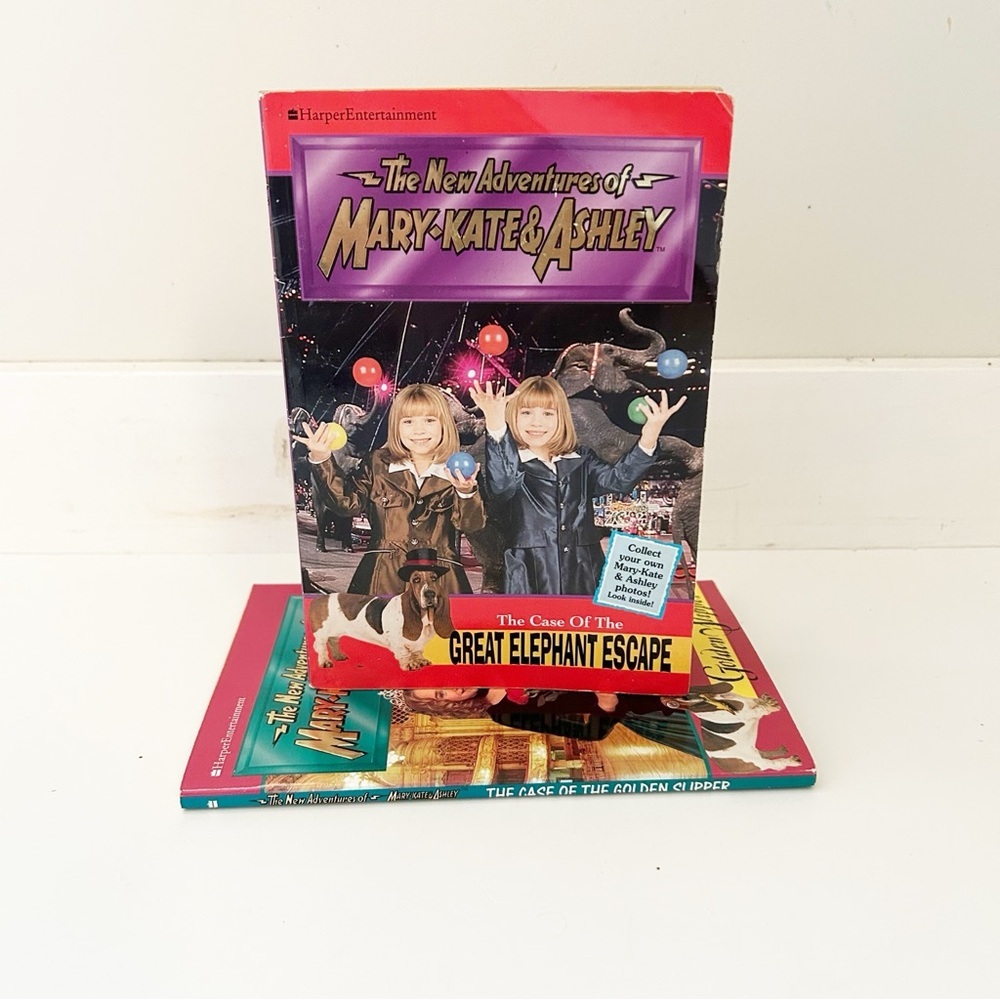 The New Adventures of Mary-Kay & Ashley Golden Slipper Great Elephant Escape